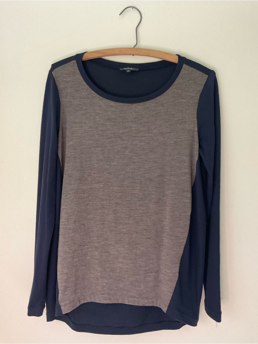Lafayette 148 New York wool Navy and Gray Colorblock Long Sleeve Tee